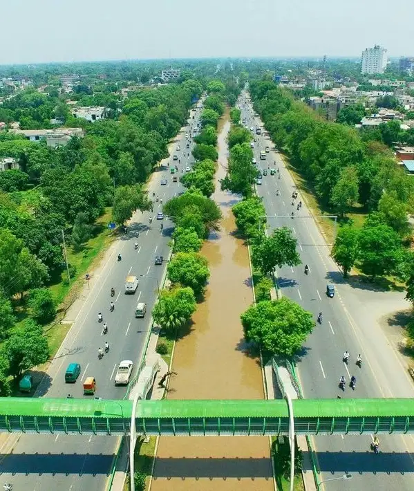 Historic streets and architecture in Pakistan